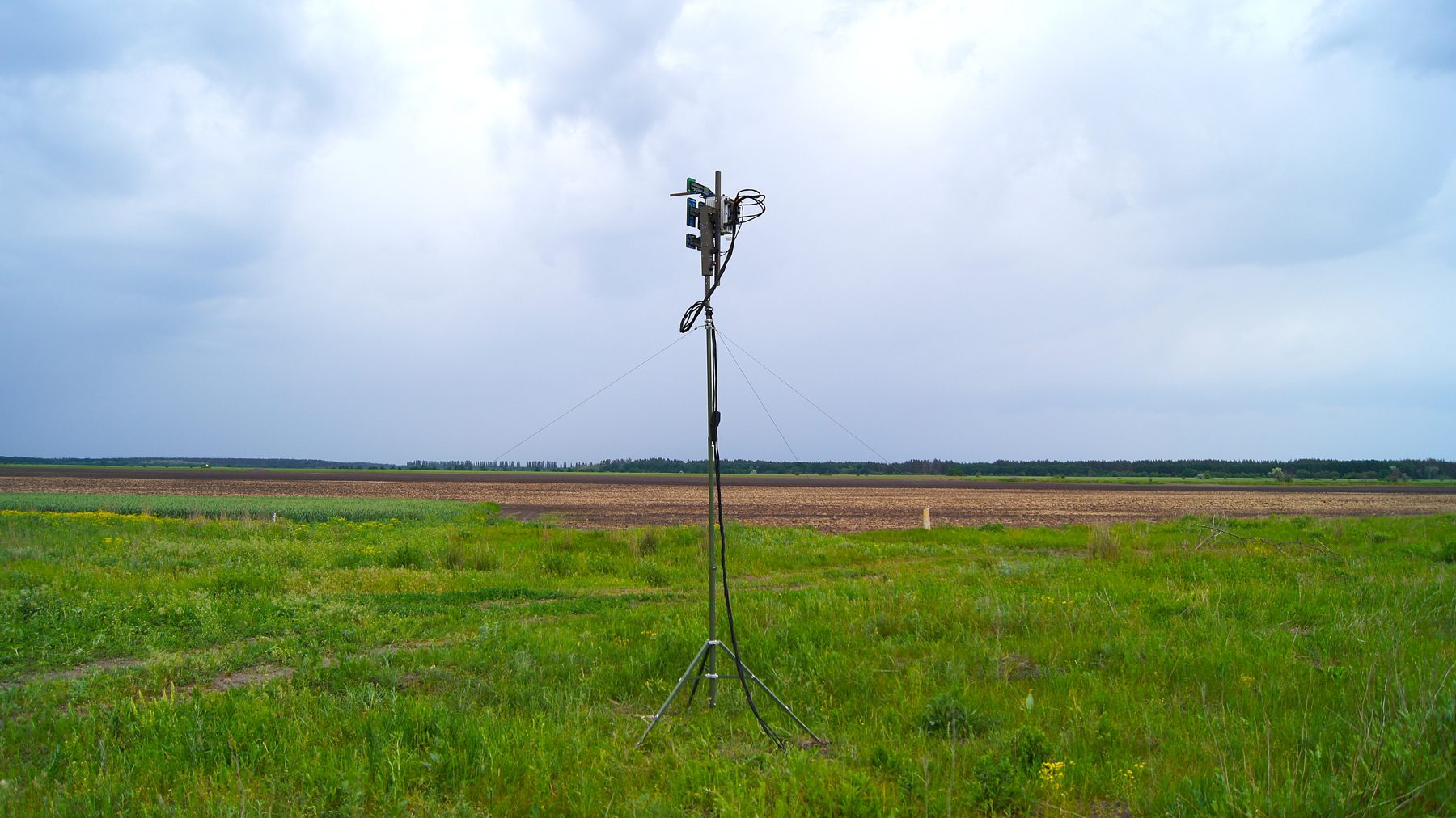Antenna mast in the field